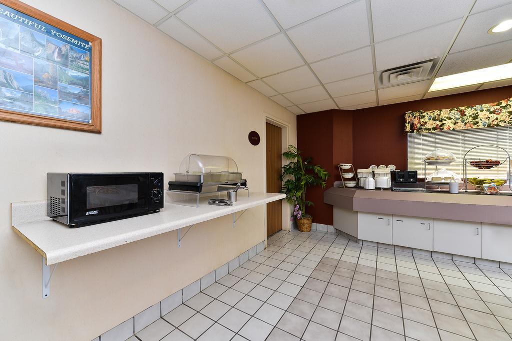 America'S Best Value Inn & Suites, Atlanta - Morrow Esterno foto